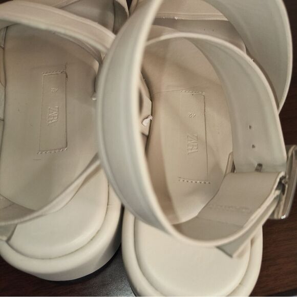 Zara Off White Platform Sandals - Picture 6 of 10